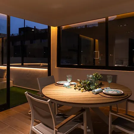 Moderno Con Terraza Privada