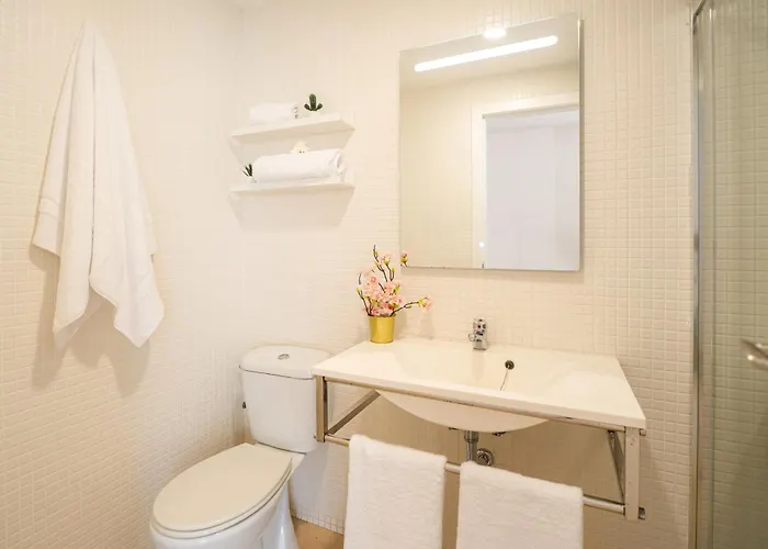 Spacious Apartment With Private Terrace Cotillo דירה *