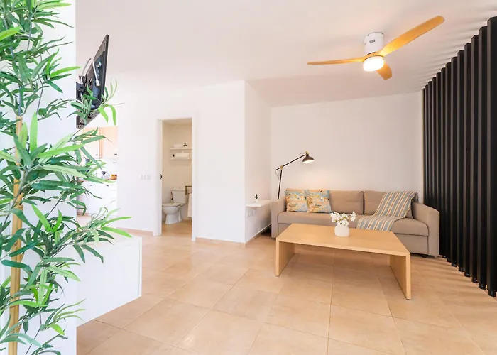 דירה Spacious Apartment With Private Terrace Cotillo