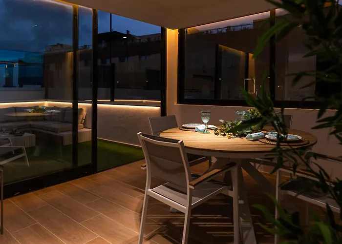 Spacious Apartment With Private Terrace Cotillo דירה *